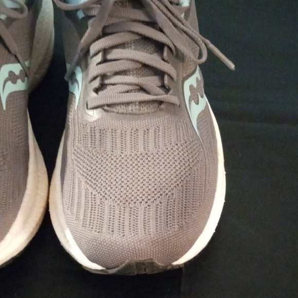 Saucony Triumph 21 Gravel Aqua Athletic Comfort Running Shoes - Picture 14 of 16